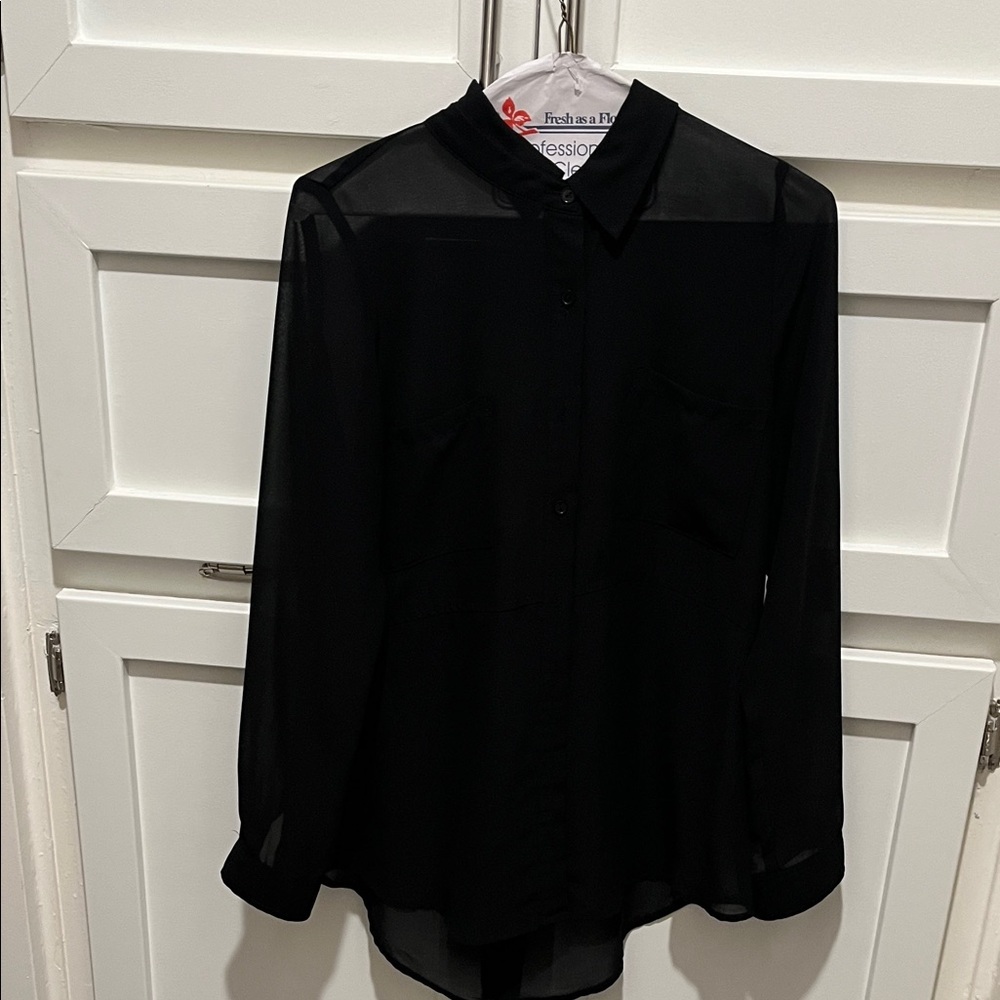 Black womens Shirt no tag small